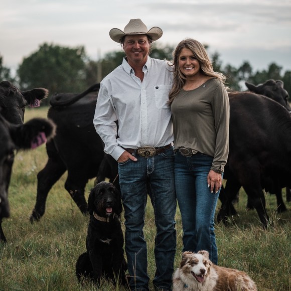 Meet your Posher, Kyra - Picture 1 of 1